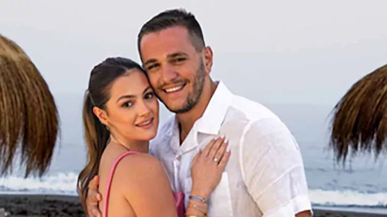 برسالة لخطيبها.. دانا الحلاني تحتفل بذكرى خطوبتها والجمهور يعلق (صور)