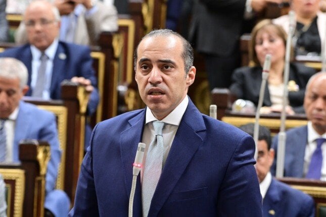 «محمود فوزي»: الحكومة لا تنحاز للمالك أو المستأجر في مشروع قانون الإيجار القديم