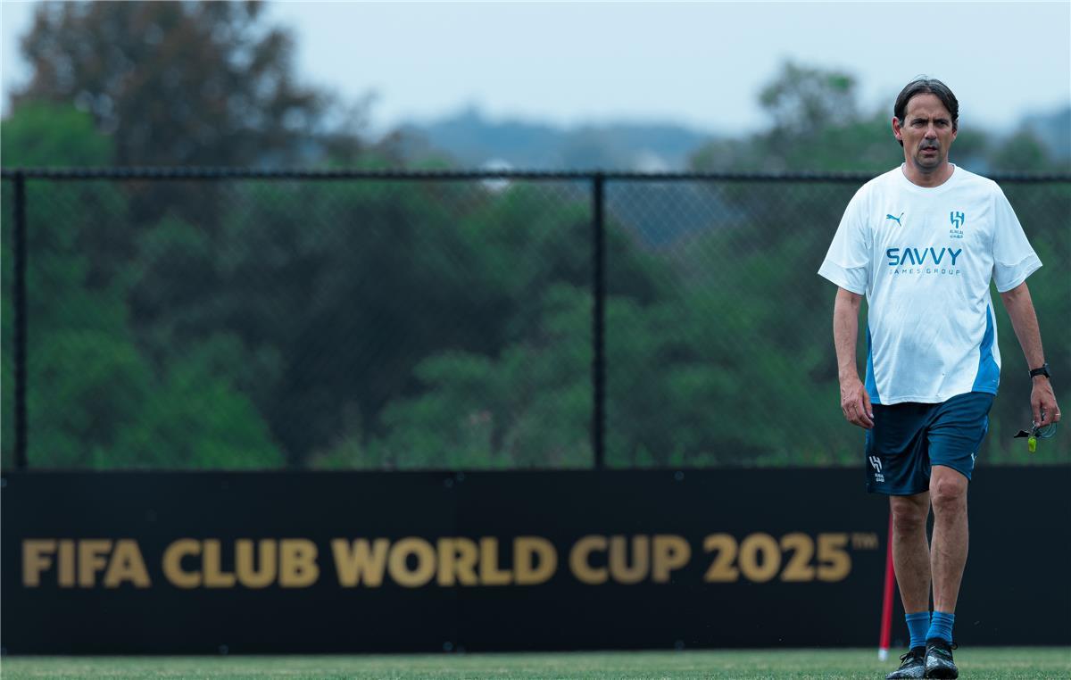 سيموني إنزاجي