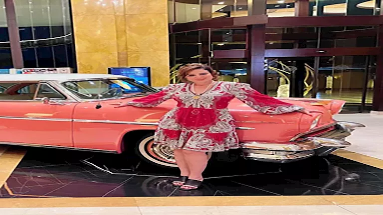 "وحشتينا".. إلهام شاهين أنيقة في أحدث ظهور لها