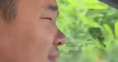 عينه ضيقه.. صينى يشكو نظام التحذير من النوم أثناء القيادة بسيارته الجديدة