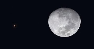 قانون الفضاء لا يحمى المواقع التاريخية وعمليات التعدين والقواعد على القمر