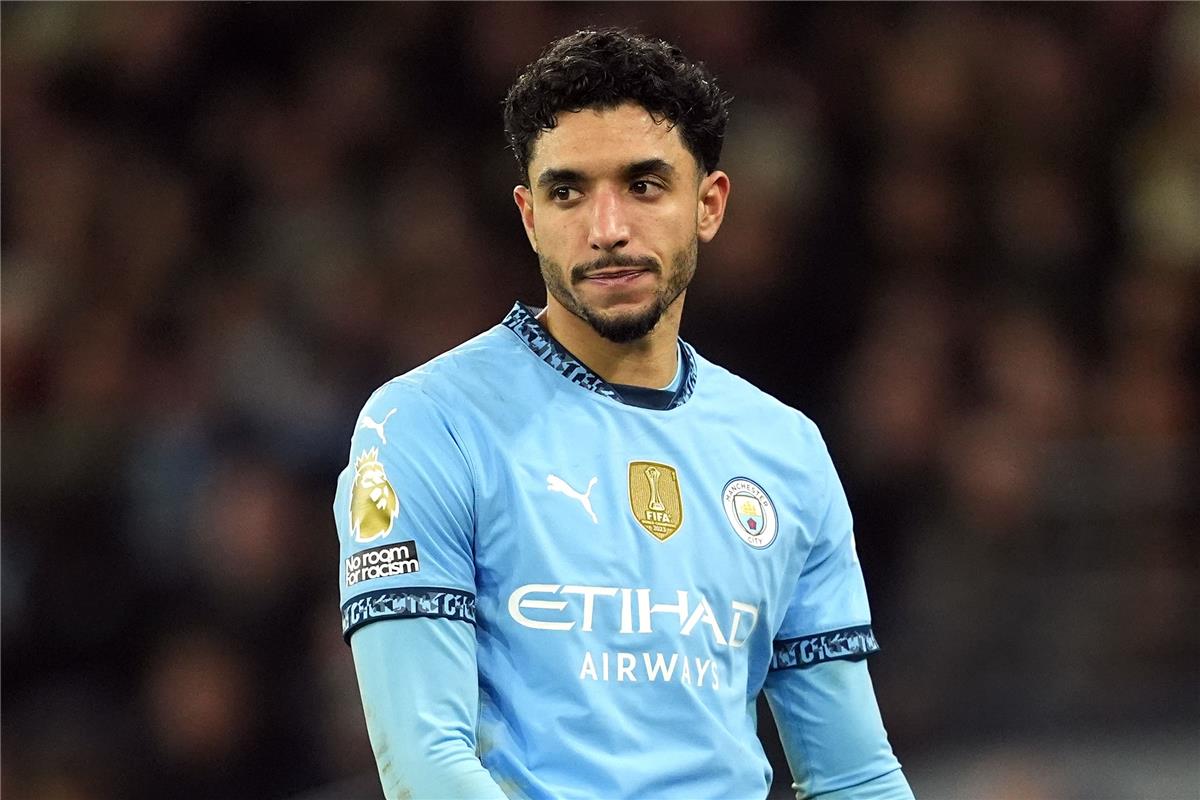عمر مرموش لاعب مانشستر سيتي