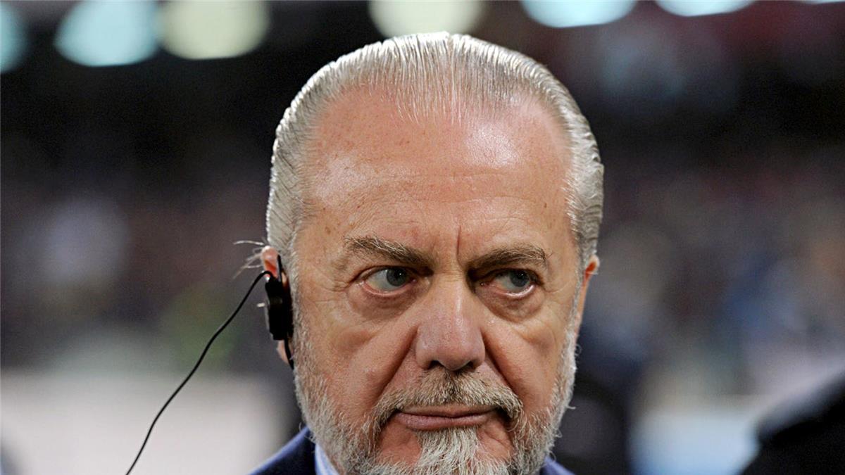 أوريليو دي لاورنتيس رئيس نابولي