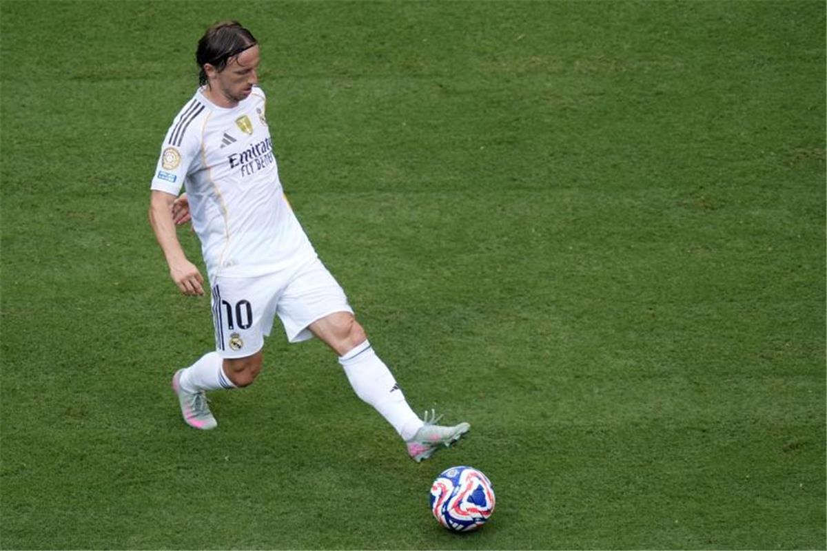 لوكا مودريتش نجم ريال مدريد