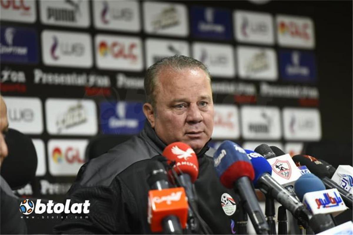 شوقي غريب مدرب المريخ السوداني