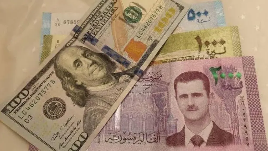 تقلبات يوميه .. سعر الدولار مقابل الليرة السورية اليوم الثلاثاء 2025/7/29 في السوق السوداء