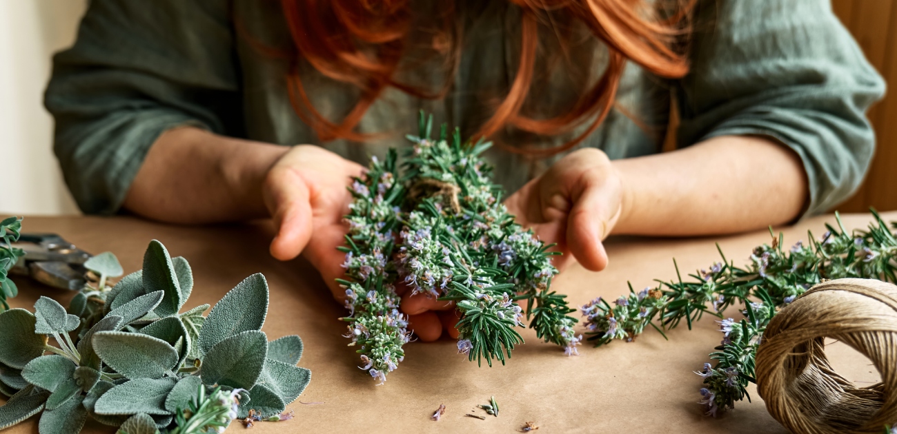 فوائد البردقوش للدورة الشهرية: أقوى خلطة لتنشيط المبايض