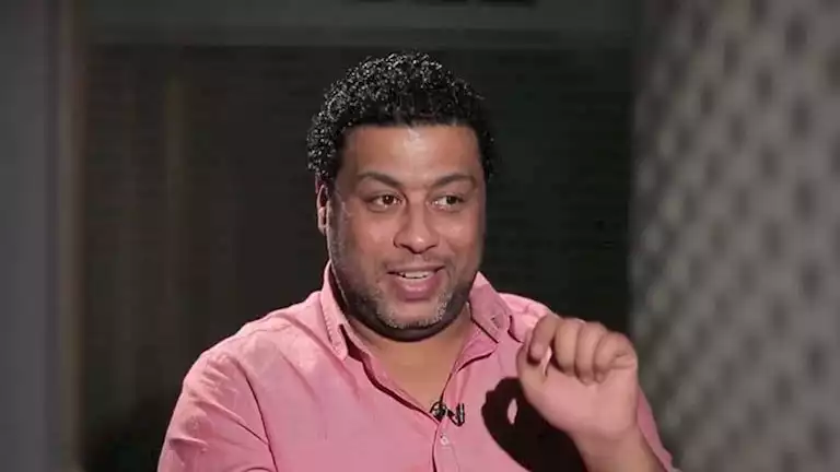 محمد جمعة يحتفل بنجاح أول ليلة عرض من مسرحية "بني آدم" في جدة