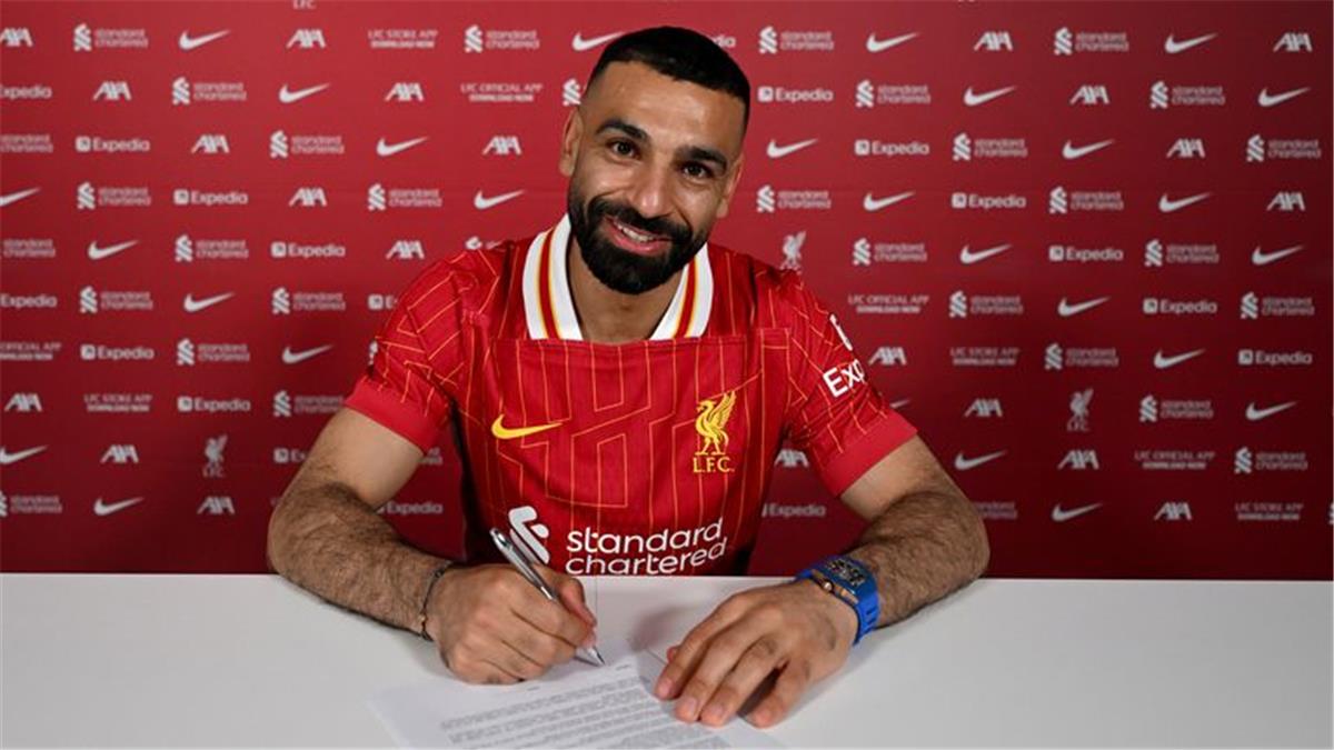 محمد صلاح لاعب ليفربول