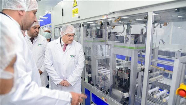 رئيس هيئة الدواء يؤكد على تعزيز صناعة المستلزمات الطبية محليا