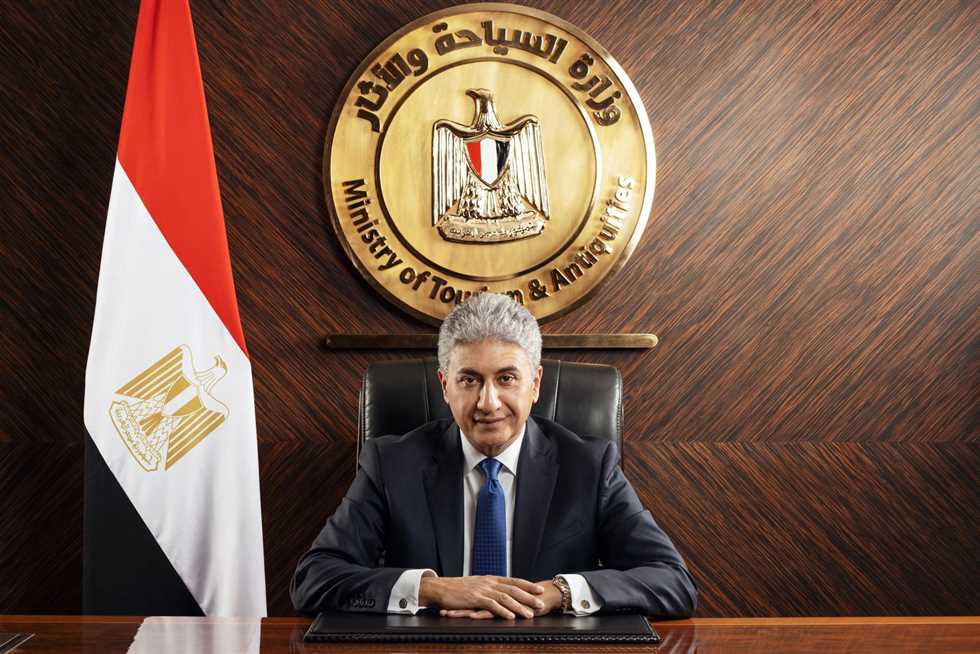 «الأمين أمين مهما كان».. وزير السياحة والآثار يعلق على أن ضعف مرتبات العاملين سبب سرقة الإسورة من المتحف