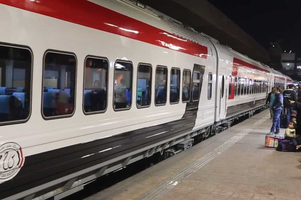 تخفيضات وتذاكر مجانية.. تعرف علي تسهيلات السكة الحديد لكبار السن 2025