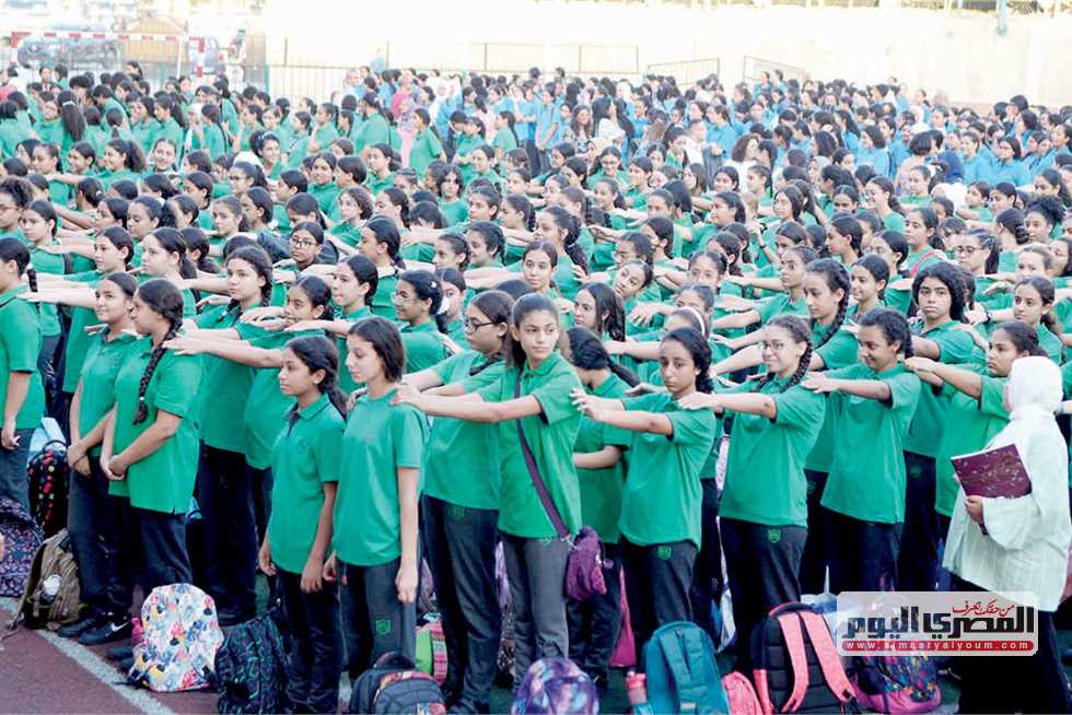 انتظام 10 آلاف و300 طالب وطالبة في أول أيام الدراسة بشمال سيناء