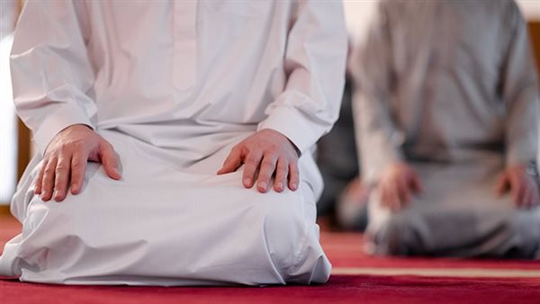 سنة نبوية ماضية.. ما حكم المواظبة على القنوت في صلاة الصبح؟