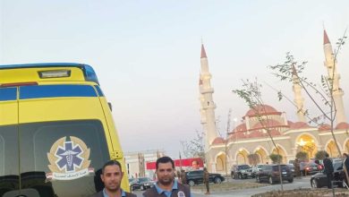 إصابة 3 أشخاص في انقلاب سيارة على طريق السلوم الدولي