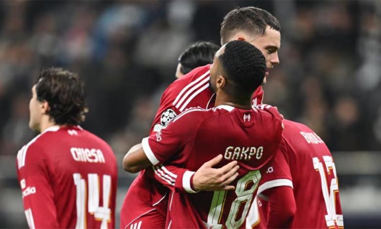 لاعب ليفربول يظهر غضبه من محمد صلاح في مباراة فرانكفورت
