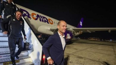 وصول بعثة الأهلي إلى مصر عقب الفوز على بطل بوروندي (صور)