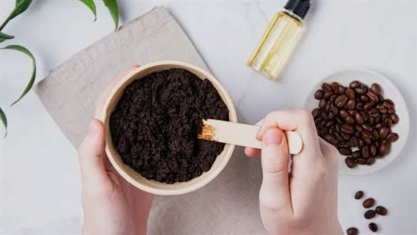 وصفات طبيعية لإخفاء الشعر الأبيض بالقهوة والشاي الأسود