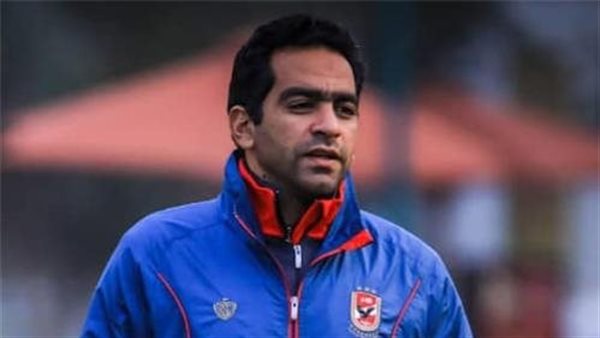 عادل مصطفى يكشف كواليس حديثه مع حسين الشحات قبل مباراة القمة