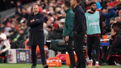 سلوت: لاعب ريال مدريد كان يستحق الطرد أمام ليفربول