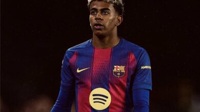 لامين يامال يعلق على عودة برشلونة للعب على كامب نو