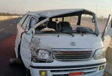 إصابة 13 شخصًا في انقلاب ميكروباص على طريق العين السخنة بالسويس