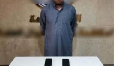 سقط في الفخ: عاطل يسرق محفظة إلكترونية بحيلة “تبرع لزوج مريض” قبل ضبطه
