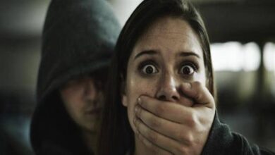 موظفة تحول صحراء الجيزة إلى مسرح "جريمة خطف" لتصفية حسابات وظيفية