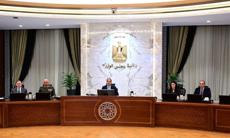 رئيس الوزراء يترأس الاجتماع الأسبوعي للحكومة بالعاصمة الجديدة 1764245465 0