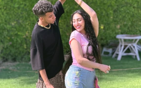 سبب طلاق عصام صاصا