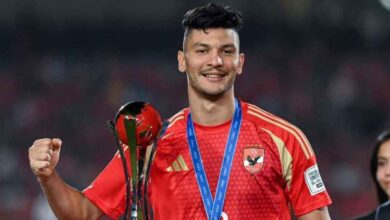 والد أشرف داري يكشف لـ بطولات حقيقة دخوله في صفقة تبادلية بين الأهلي والرجاء