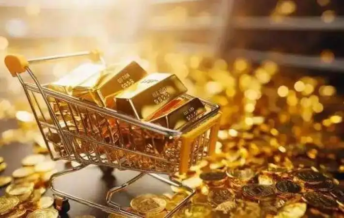 1765940945 تحذير دولي عاجل من شراء الذهب خلال هذه الفترة 1765718698 0