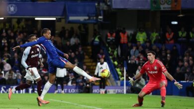 فيديو | أستون فيلا يقلب الطاولة على تشيلسي ويتمسك بالمركز الثالث في الدوري الإنجليزي