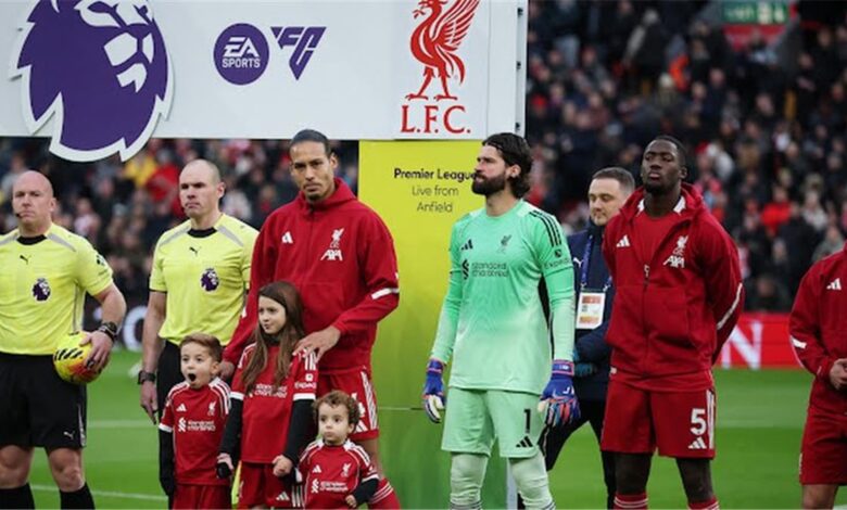 مهاراته لا جدال فيها.. فان دايك يشيد بزميله في ليفربول ويوجه كلمة مؤثرة ليلة تكريم جوتا