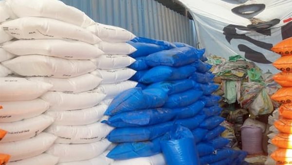 ضربة جديدة.. ضبط 2.5 طن أسمدة مجهولة المصدر داخل محل زراعي في المحلة بالغربية