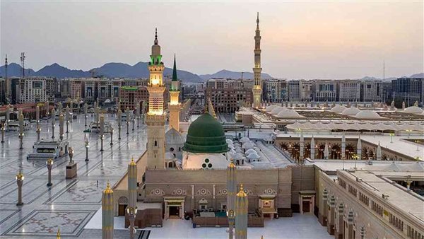 الجمعة الأولى من رجب| خطيب المسجد النبوي يحذر من علامات الإعراض عن الله