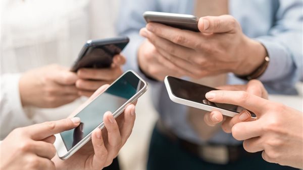 شعبة الاتصالات: زيادة أسعار الهواتف تبدأ يناير المقبل بنسبة تصل إلى 10٪