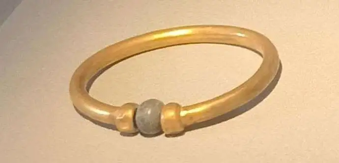 الأسورة الفرعونية 1758221086 0