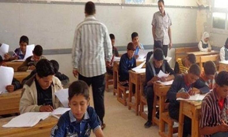 امتحانات الصف السادس الابتدائي