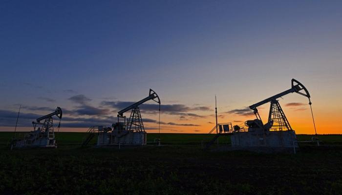 140 005210 difficult year global oil