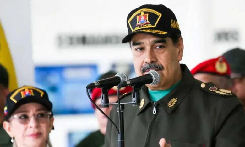 أول ظهور لرئيس فنزويلا نيكولاس مادورو بعد اعتقاله.. ماذا قال وماذا بدا عليه؟ | الموجز العربي