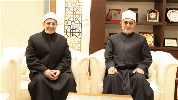 رئيس جامعة الأزهر يحاضر حول كيفية تطوير مهارات الإفتاء في ضوء المستجدات