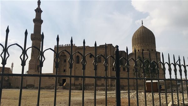 لم تُرمم منذ 120 عامًا.. نرصد بالصور إهمال أثر إسلامي بالقاهرة