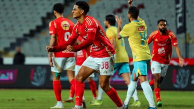 photo 5879917757481469370 y