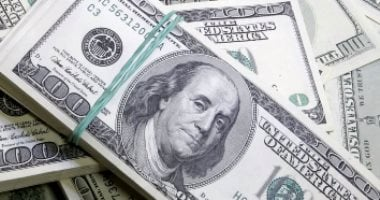 ارتفاع سعر الدولار في ختام التعاملات مقابل الجنيه المصري يشعل
