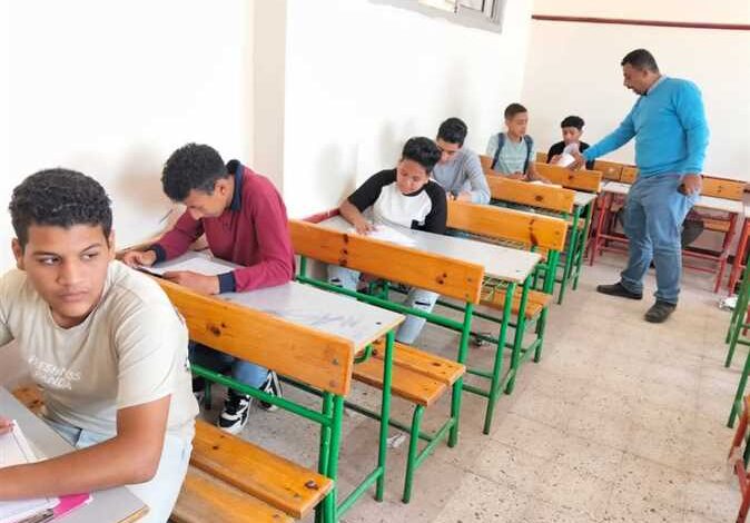 الثالث الإعدادى