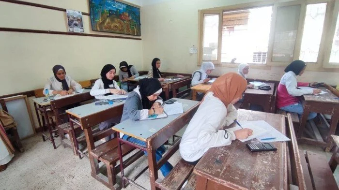 الصف الأول الإعدادي111