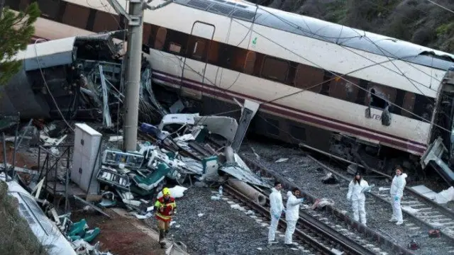 حادث قطار في إسبانيا
