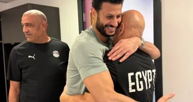 حسام حسن يدعو محمد الشناوى للتركيز في مباراة السنغال وعدم